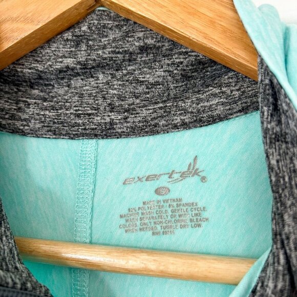 Exertek Full Zip Athletic Jacket Mint Gray Thumbholes Women’s Size Small EUC - Picture 3 of 5